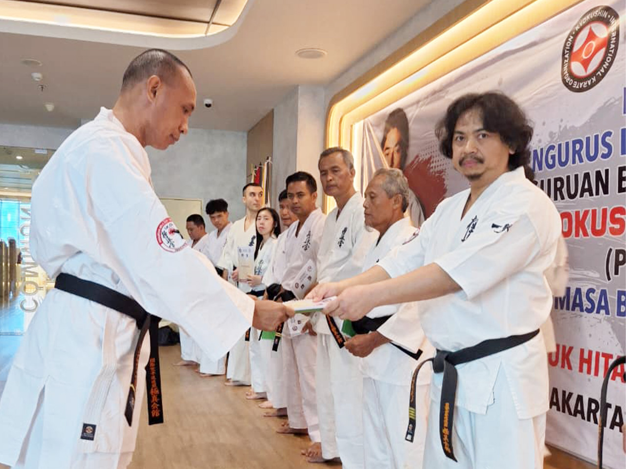 Acara Pelantikan Pengurus Daerah Provinsi Nusa Tenggara Timur (NTT) serta Penyematan Sabuk Hitam dan Penyerahan Sertifikat Dan telah diselenggarakan pada hari Sabtu, 25 Oktober 2025, bertempat di The Bellezza Permata Hijau, Jakarta Selatan.